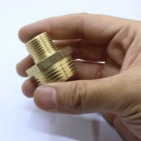 تبدیل دینا مدل برنجی سایز 1 -1/2 اینچ بسته 6 عددی